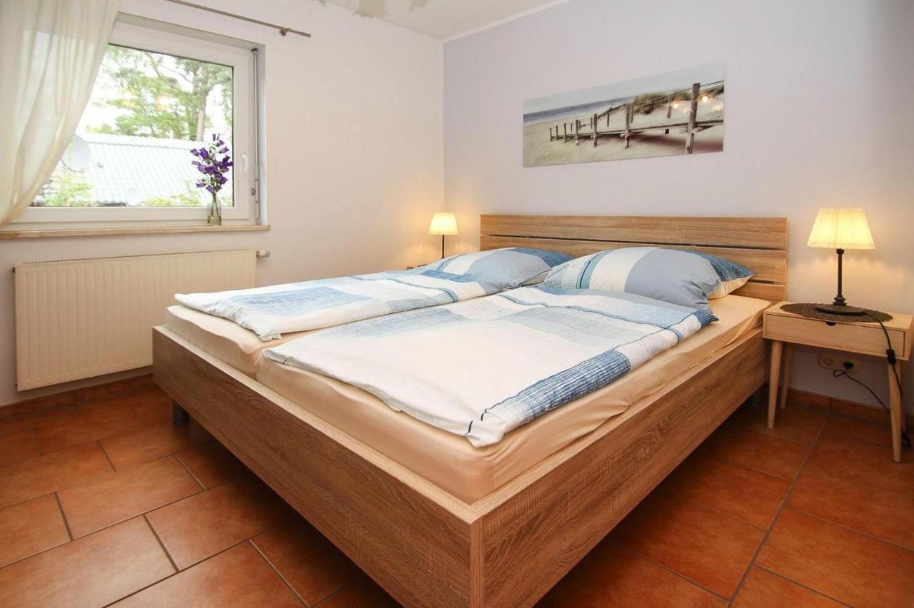 Siedlung Schonwalde Semi-Detached House, Schonwaldeヴィラ エクステリア 写真