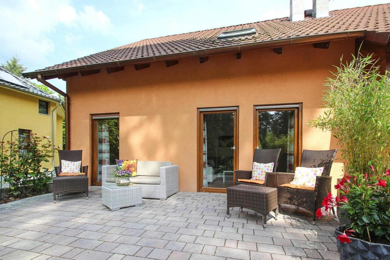 Siedlung Schonwalde Semi-Detached House, Schonwaldeヴィラ エクステリア 写真